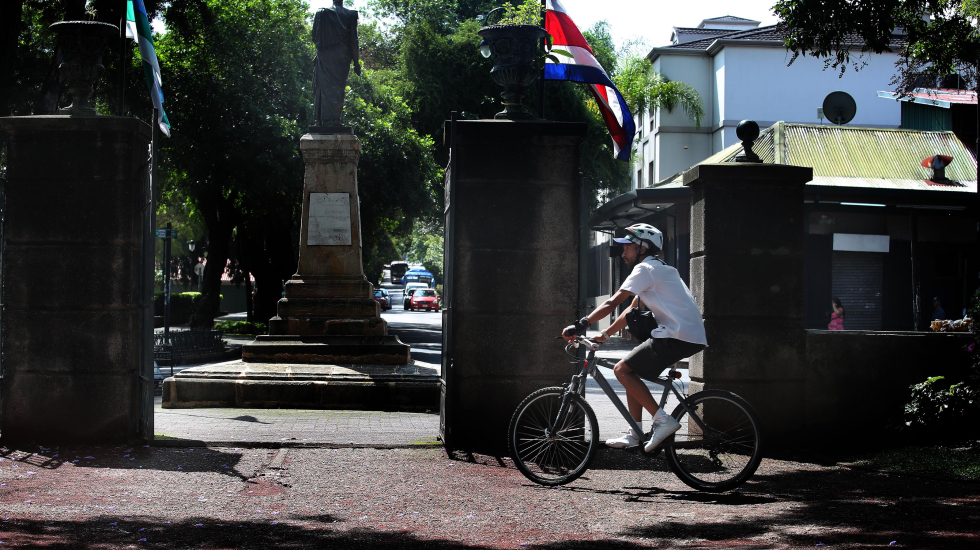Dadas las cortas distancias, San José tiene potencial para convertirse en ciudad biciamigable. John Durán / Grupo Nación